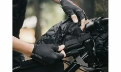 Sacoche De Cadre Topeak Toploader - 0,75 Litres -Promos Vélo Boutique Sacoche de Cadre Topeak Toploader 075 Litres housse 2 1235x735