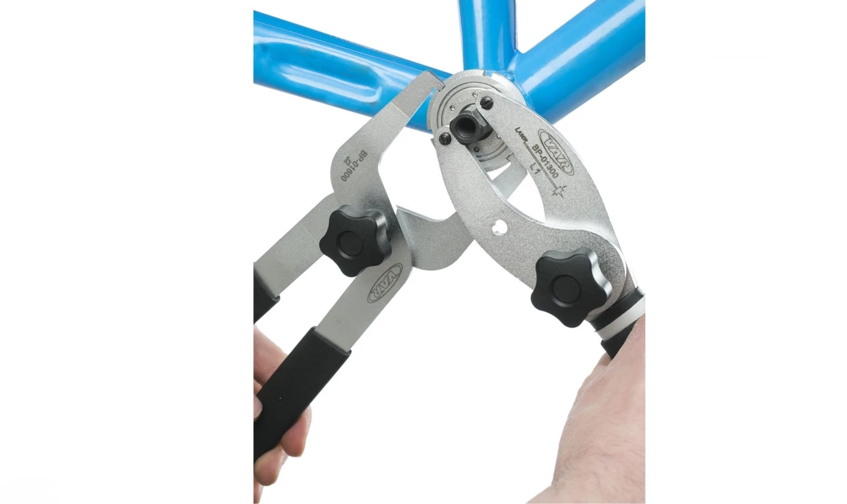 Pince à Ergots Pour Cuvette Réglable Var BP-01300 2 Pince à Ergots Pour Cuvette Réglable Var BP-01300 – Image 2