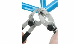 Pince à Ergot Pour Contre-écrou Var BP-01600 -Promos Vélo Boutique VAR BP 01600 3 1235x735