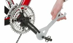 Clé à Pédale Et Boitier De Pédalier à Cartouche Var BP-60000-C 6 Clé à Pédale Et Boitier De Pédalier à Cartouche Var BP-60000-C -Promos Vélo Boutique VAR BP 60000 2 1235x735