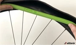 Insert Anti Crevaisons Vittoria Air Liner Road Pour Pneus TLR 9 Insert Anti Crevaisons Vittoria Air Liner Road Pour Pneus TLR -Promos Vélo Boutique ct vittoria airliner road 4 1235x735