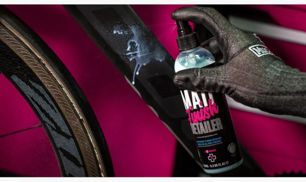 Muc-Off Lustrant Muc Off Matt Finish 3 Muc-Off Lustrant Muc Off Matt Finish – Image 3