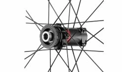 Roues Gravel Fulcrum Rapid Red 5 DB Freins à Disque – Aluminium – Tubeless Ready 8 Roues Gravel Fulcrum Rapid Red 5 DB Freins à Disque – Aluminium – Tubeless Ready -Promos Vélo Boutique roues fulcrum rapid red 5 db 4 1235x735